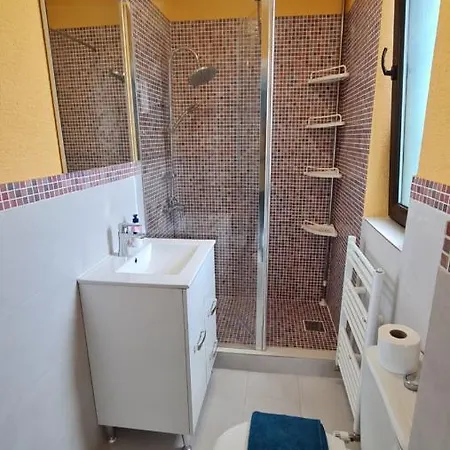 Апартаменты Pomiculturii 9 - Contemporary 1br With Balcony Тимишоара